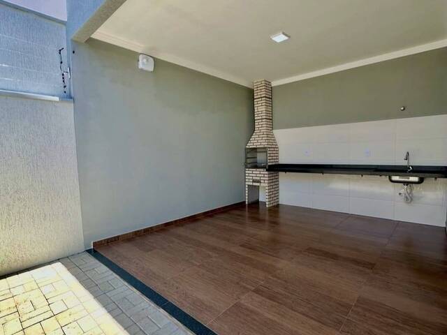 #9 - Casa para Venda em Pouso Alegre - MG