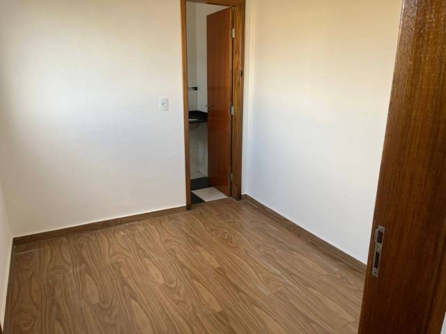 #36 - Apartamento para Venda em Pouso Alegre - MG - 2