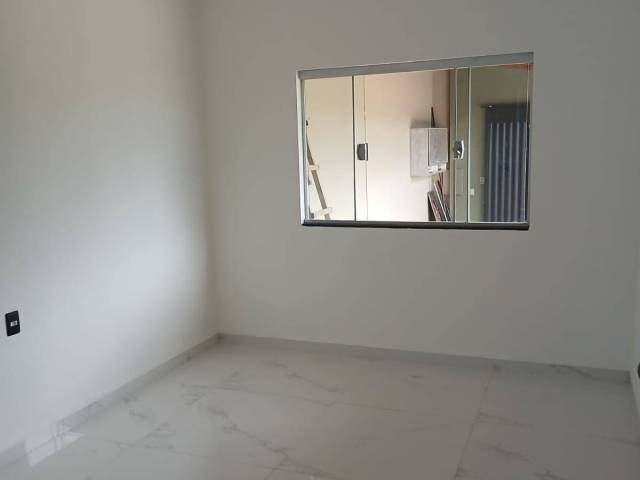 Casa para Venda em Congonhal - 5