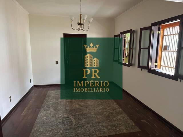 #81 - Casa para Venda em Congonhal - MG - 3