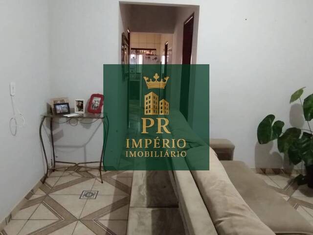 #101 - Casa para Venda em Congonhal - MG - 3