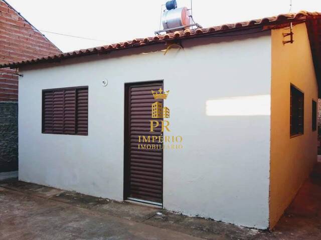 #123 - Casa para Venda em Pouso Alegre - MG - 2