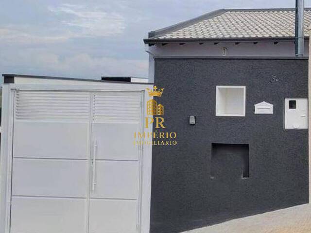 #127 - Casa para Venda em Pouso Alegre - MG - 1
